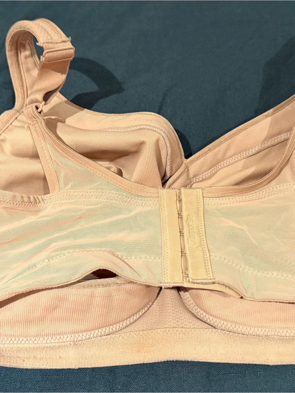 Glamorise Sport Nude Support Bra - Picture 2 of 3